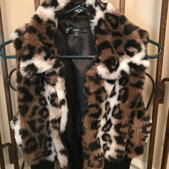 VEST ❌❌❌❌❌❌❌❌ S O L D - Picture 2 of 8